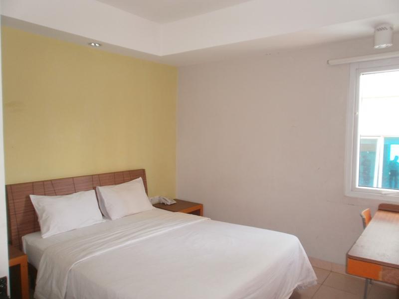 Studio One Thamrin Hotel Jakarta Exterior photo
