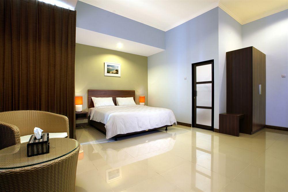 Studio One Thamrin Hotel Jakarta Exterior photo