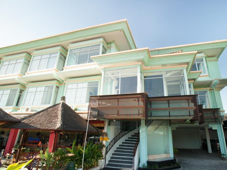 Studio One Thamrin Hotel Jakarta Exterior photo